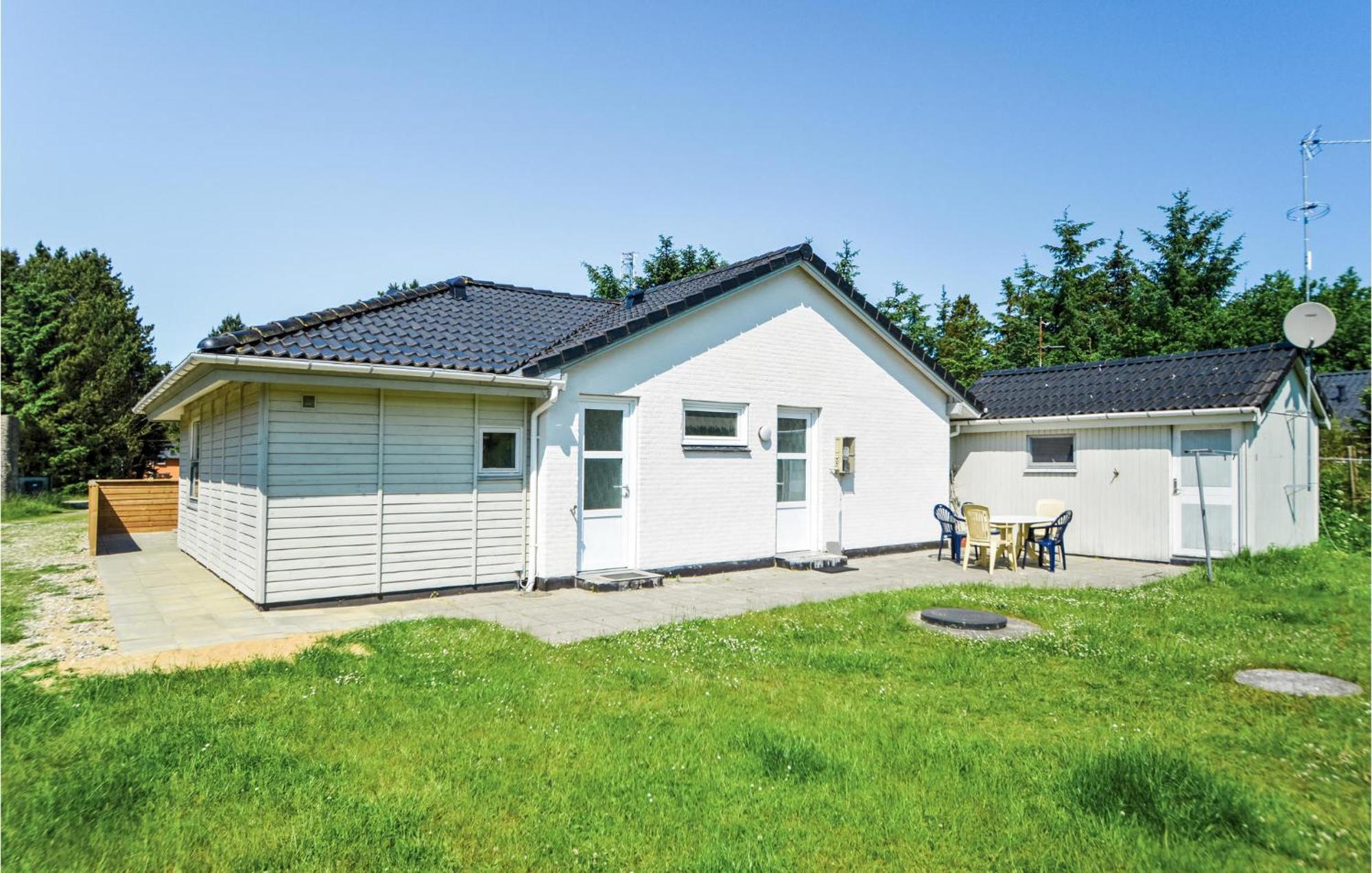 Amazing Home In Blavand With Sauna Exterior photo